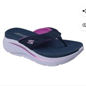 (6)Skechers women's  flipflop